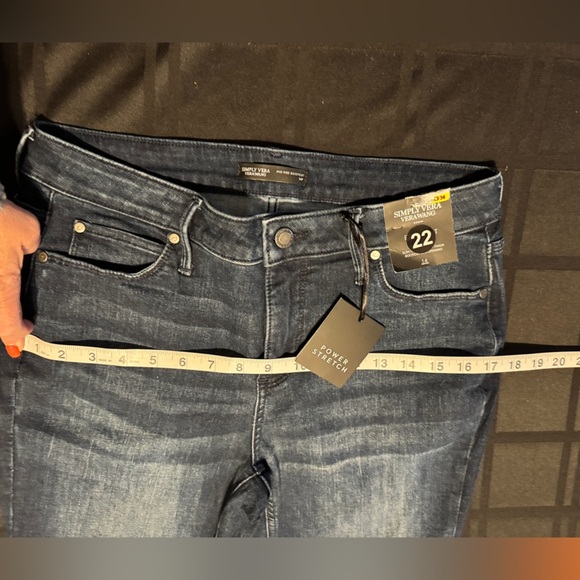 *NWT* Simple Vera Wang Dark Blue Women's Jeans Size 14P - Picture 6 of 6